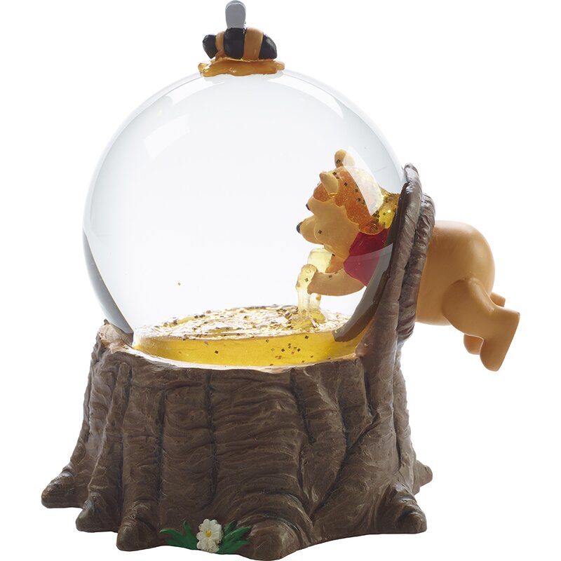 Disney Winnie deals the Pooh Musical Globe